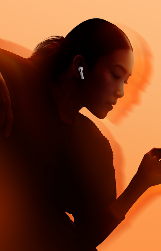 Наушники Apple AirPods 5 с беспроводным кейсом фото 10 Наушники Apple AirPods 5 с беспроводным кейсом фото 10